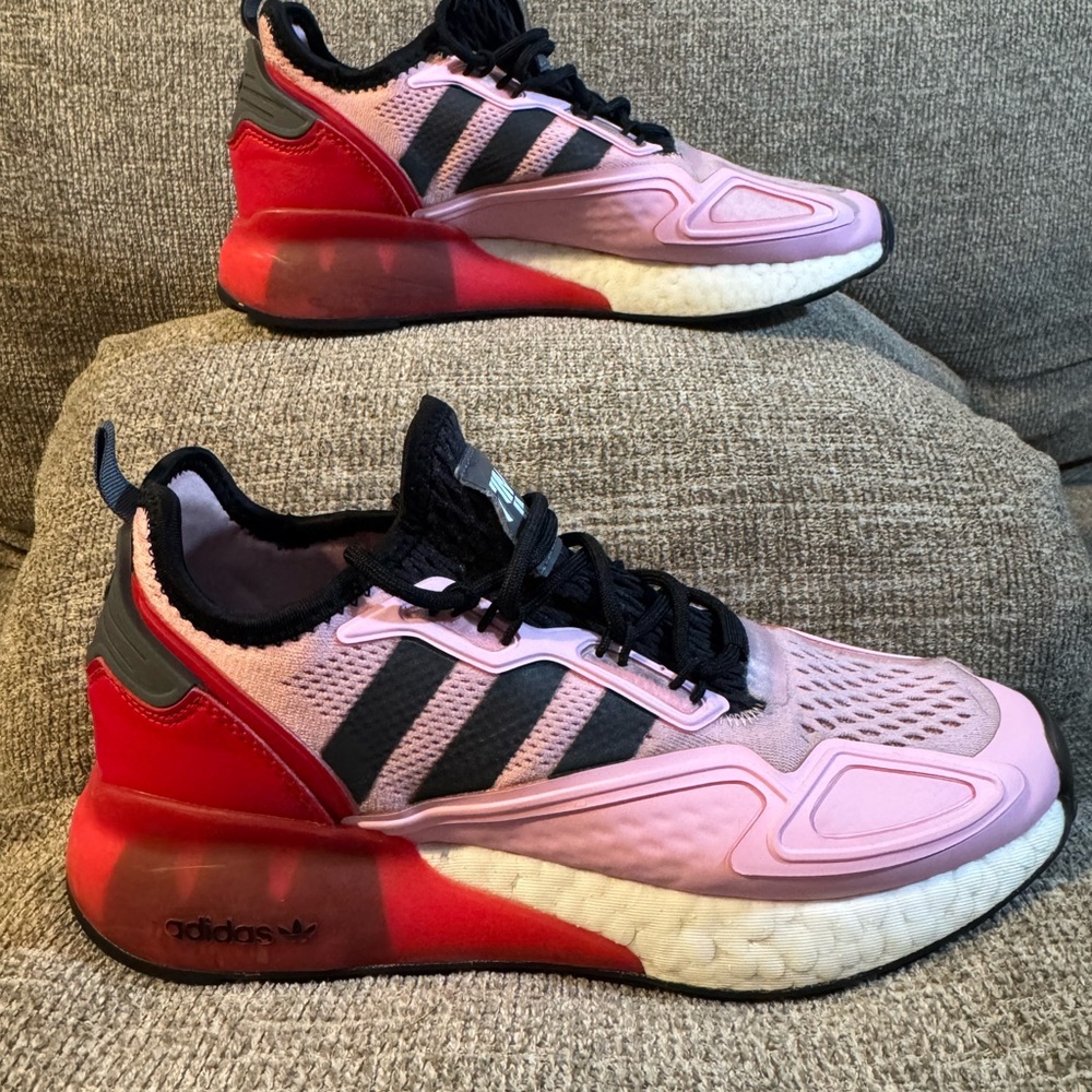 Adidas Ninja ZX 2k Boost Pink and Black Sneakers size 6